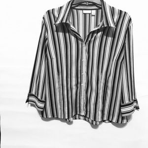 Stripes Petite Stretch blouse | Size: PXL